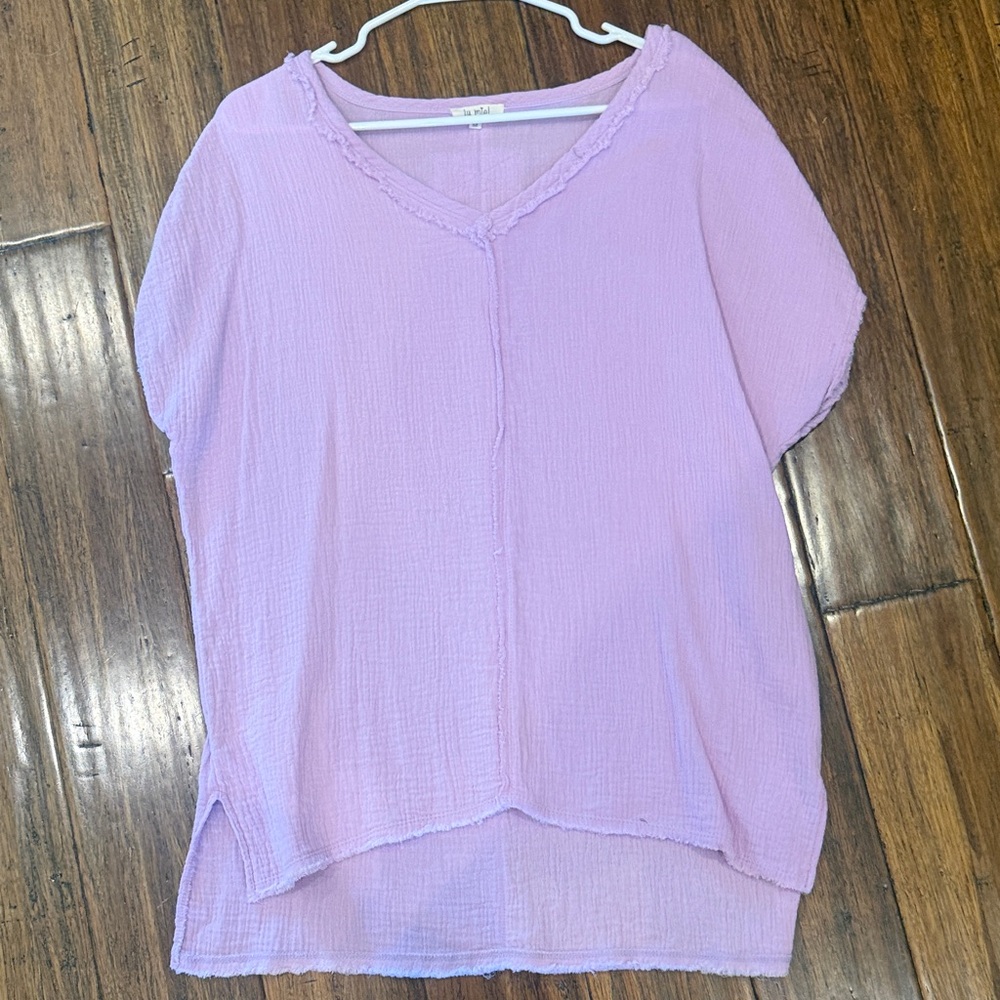 LA MIEL Lavender V-Neck Textured Women's Top
